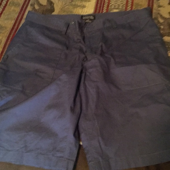 Michael Kors gray men’s 34 shorts - Picture 6 of 8